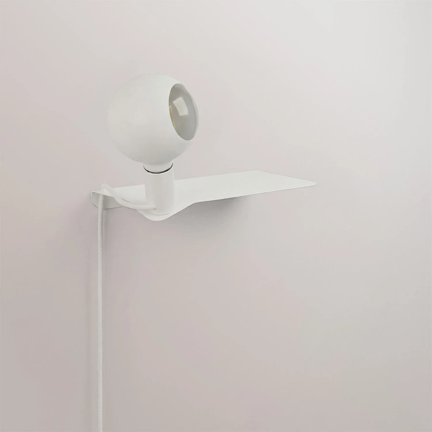 Combo Camo – Lampe mit Regal und UK-Stecker – Weiß - Image 4