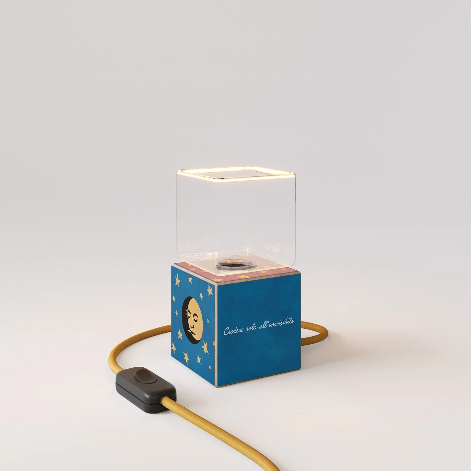 Cubetto-Tischleuchte mit US-Stecker, „La luna“ Ghost-Glühbirne - Santomanifesto