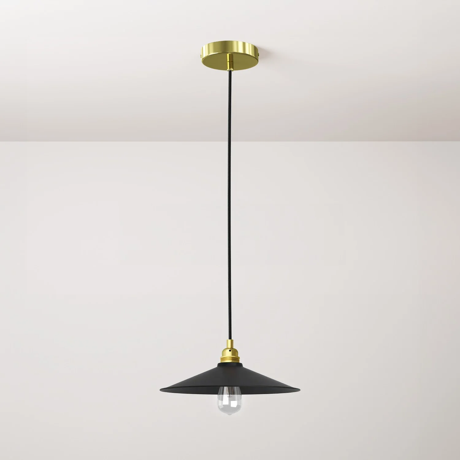 Pendelleuchte komplett mit Textilkabel, Swing-Schirm und Metall-Details – Schwarz