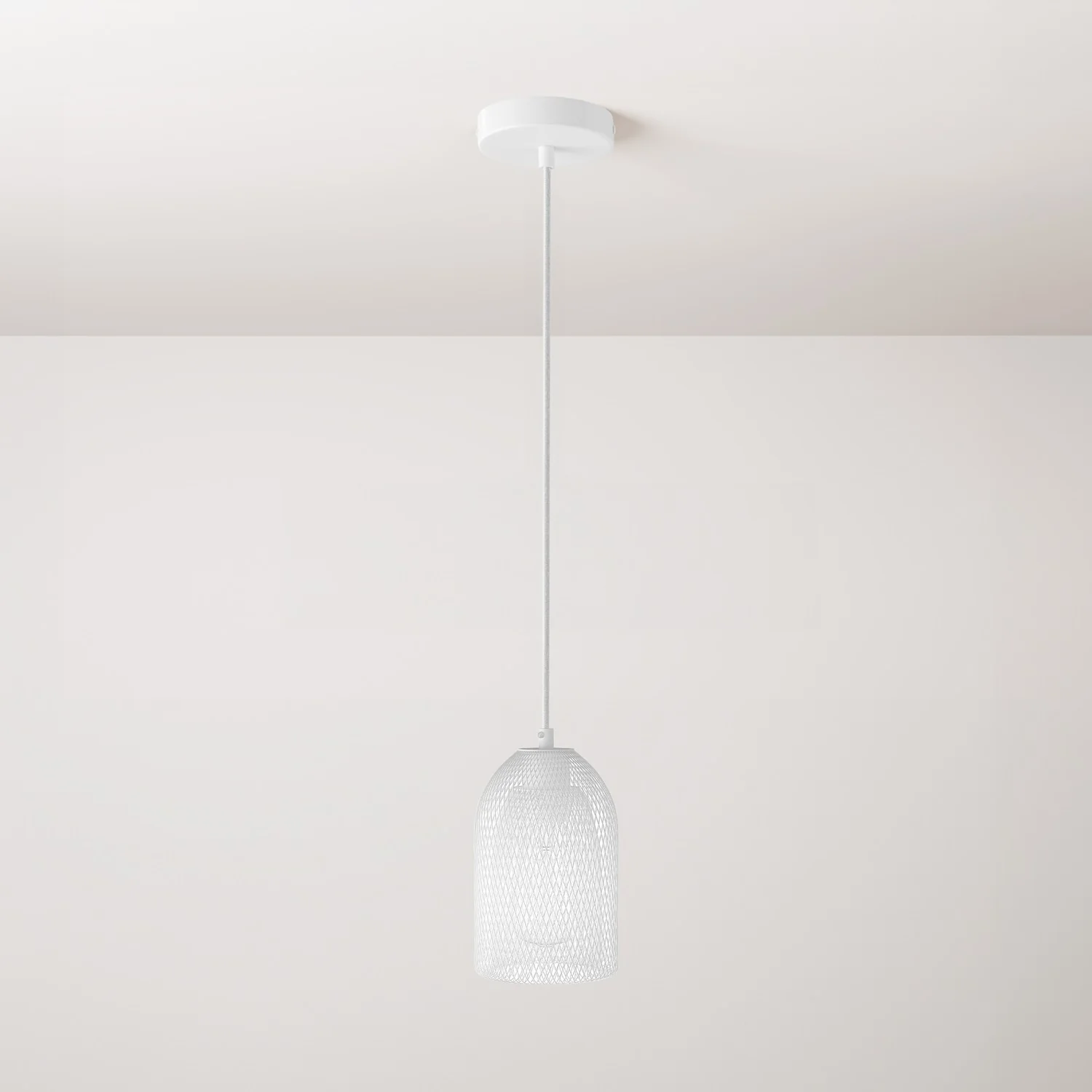Pendelleuchte mit Stoffkabel, Ghostbell-Lampenschirm und Metallakzenten - Weiß