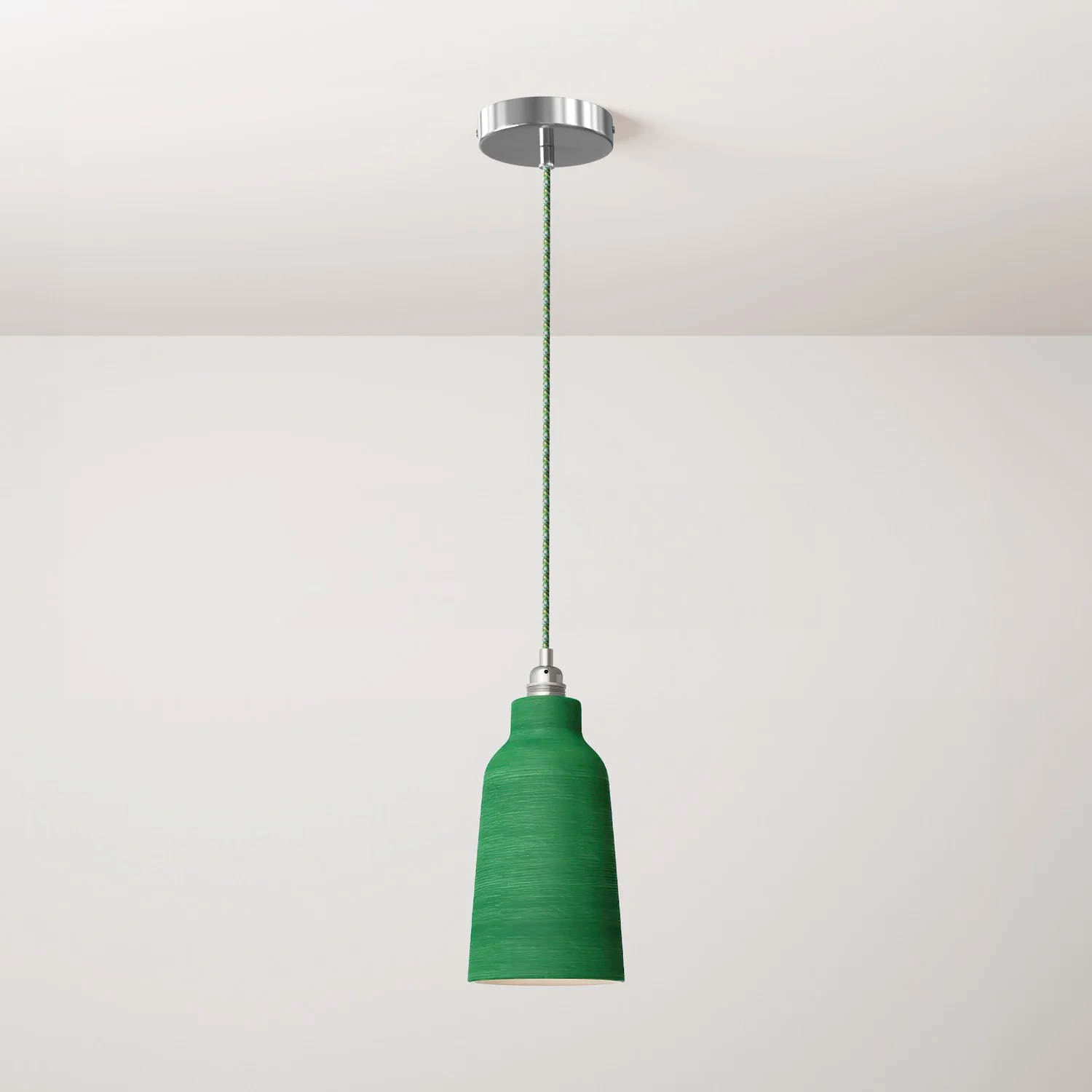 Komplette Pendelleuchte mit Textilkabel, Flaschenschirm aus Keramik und Metallakzenten – Evergreen gestreift