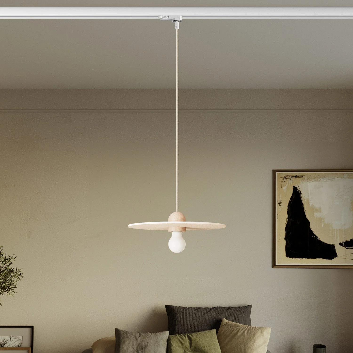 Holzlampe auf Schiene mit Textilkabel und UFO-Schirm – Natur - Image 2