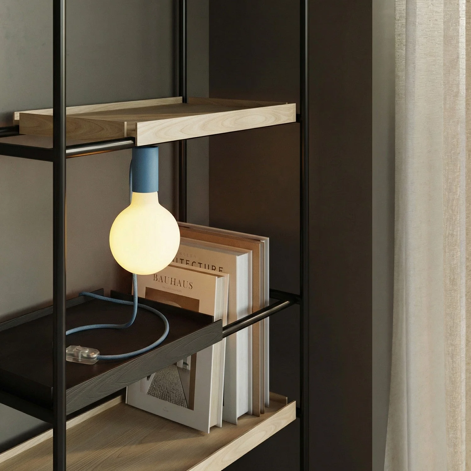Magnetische Plug-in-Lampe mit E27-Fassung – Blau - Image 2