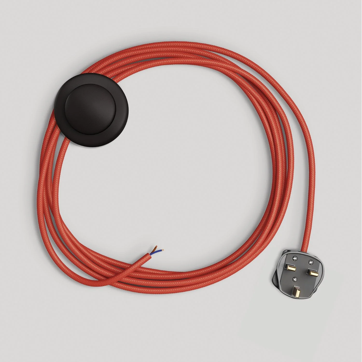 Verkabelung für Lampe mit glänzend rotem Textilkabel 3 m und UK-Stecker
