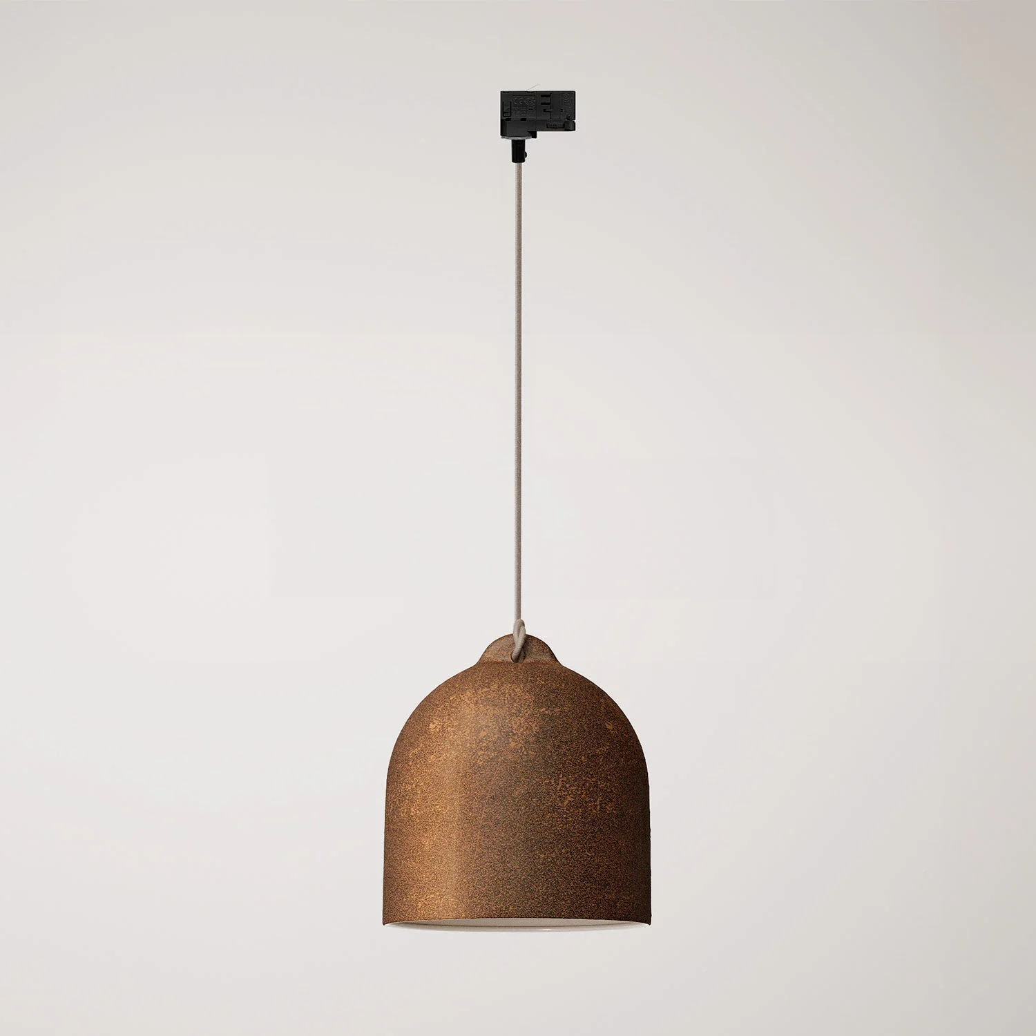 Stromschienen-Pendelleuchte mit Glockenschirm M aus Keramik - Corten-Effekt