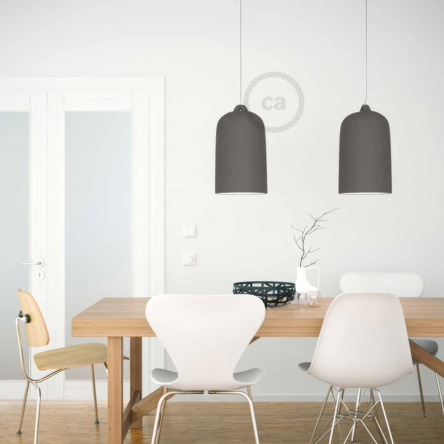 Pendelleuchte mit Textilkabel und Keramik-Lampenschirm Bell XL – Zementoptik - Image 4