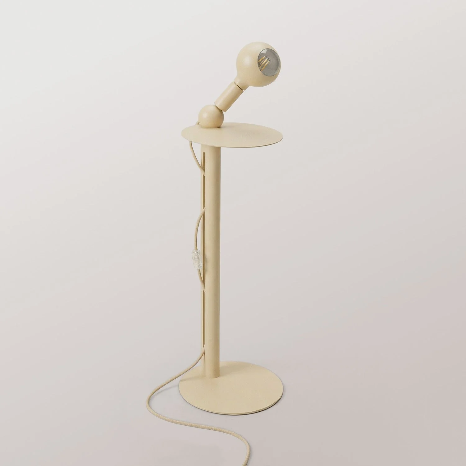 Rocco – Stehleuchte mit UK-Stecker und Camo-Glühbirne – Creme - Image 4
