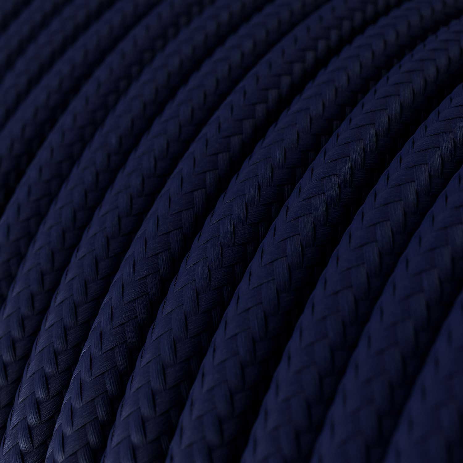 Textilkabel in Tiefblau – Das Original von Creative Cables, ideal für einzigartige Lichtdekorationen – RM20 - Image 2