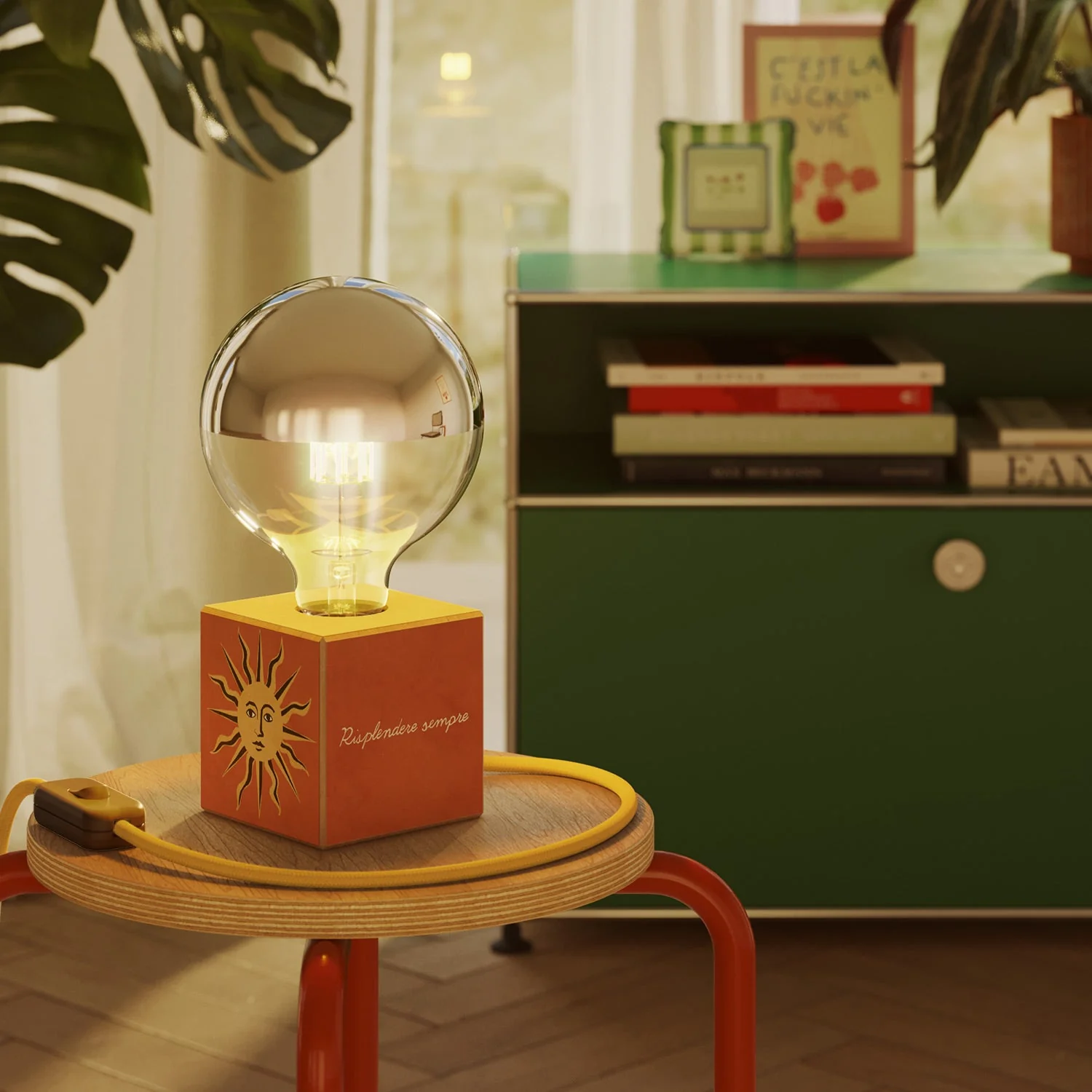 Tischlampe Cubetto „Il sole“ mit englischem Stecker und globeförmiger Glühbirne, halbversilbert – Santomanifesto - Image 2