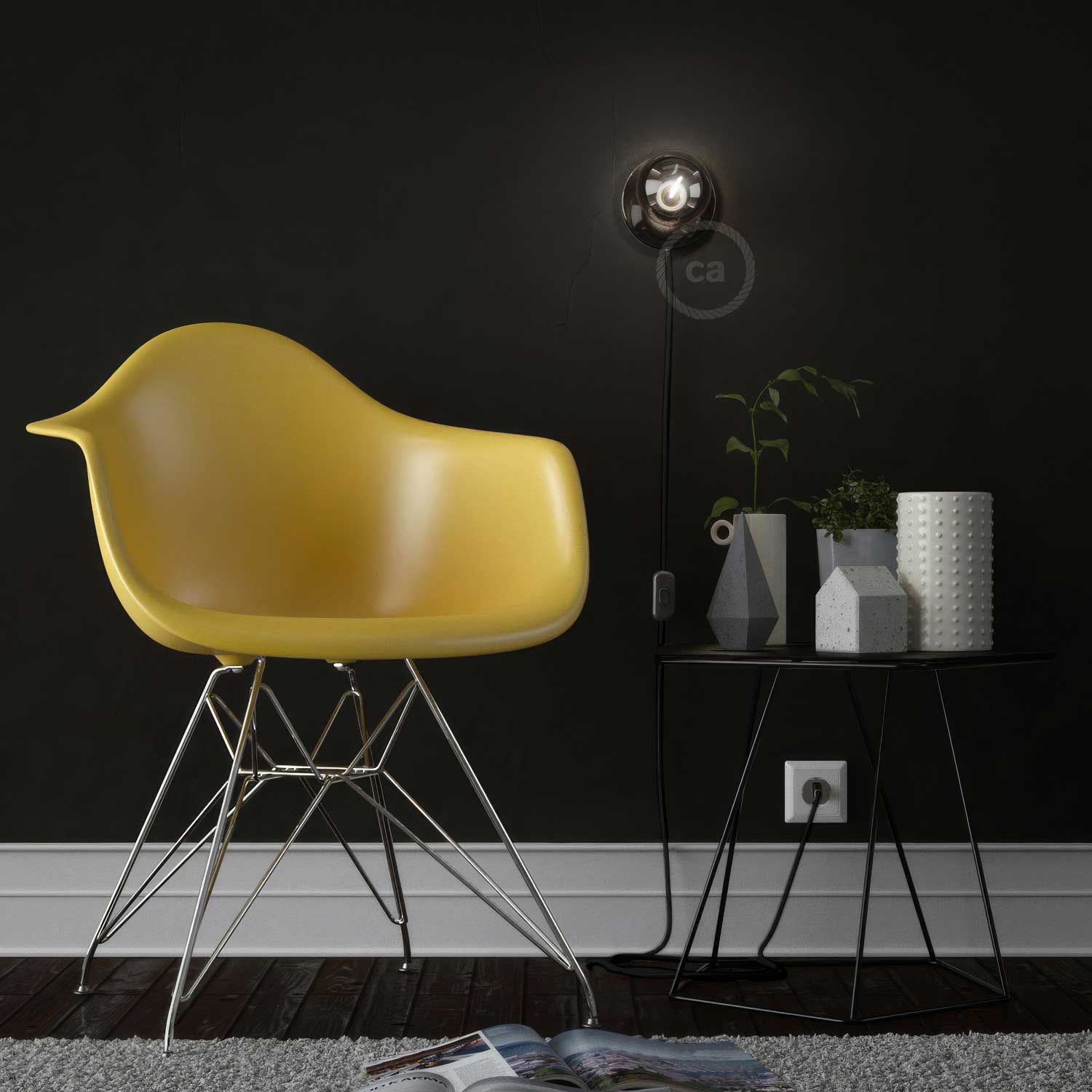 Spostaluce, der Lichtpunkt aus Metall mit Textilkabel und seitlichen Öffnungen – Schwarz Perle - Image 3