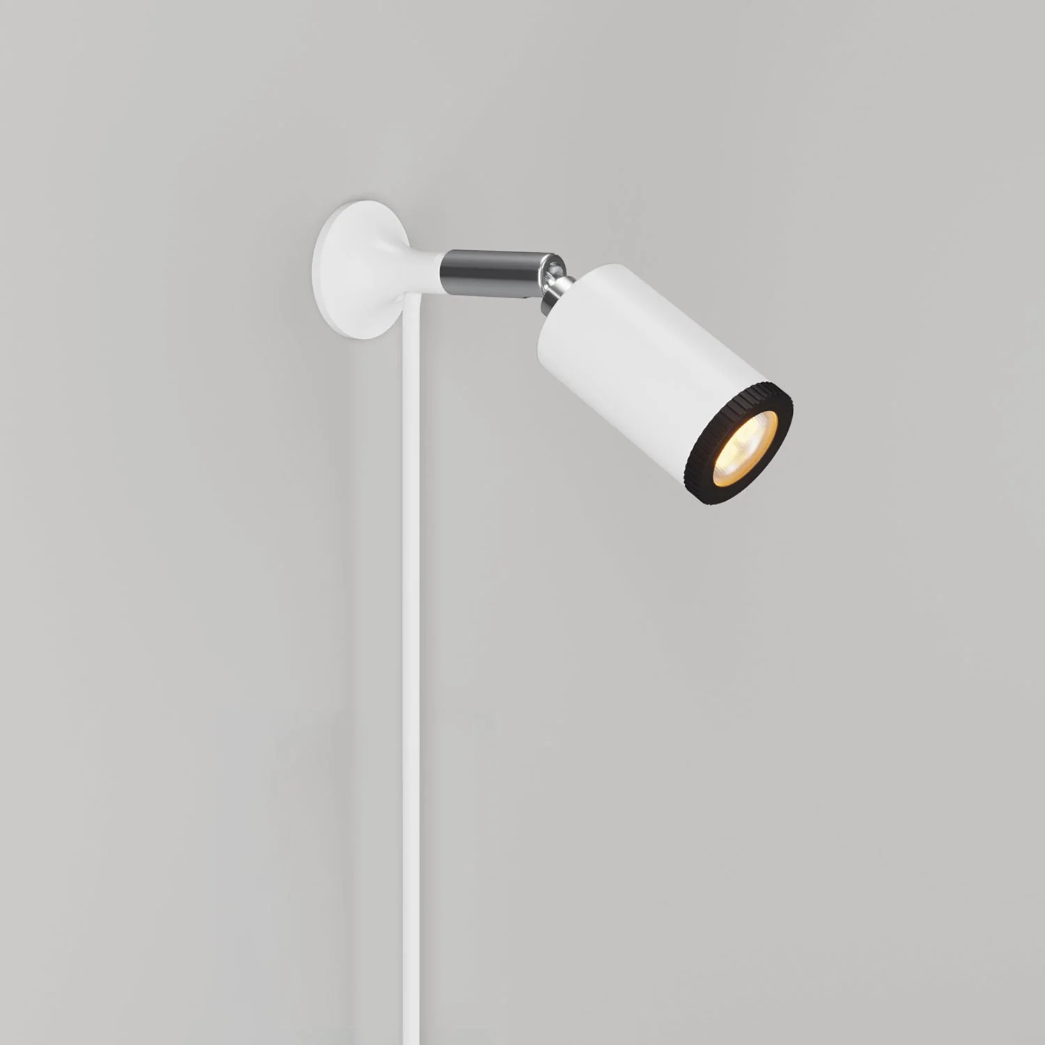 MAG-Y Wandleuchte mit Gelenk, Spotlicht und UK-Stecker – Mattweiß
